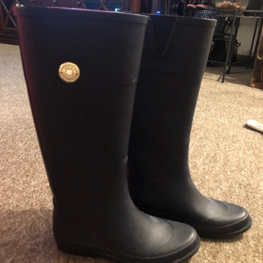 Tommy Hilfiger rain boots - size 7